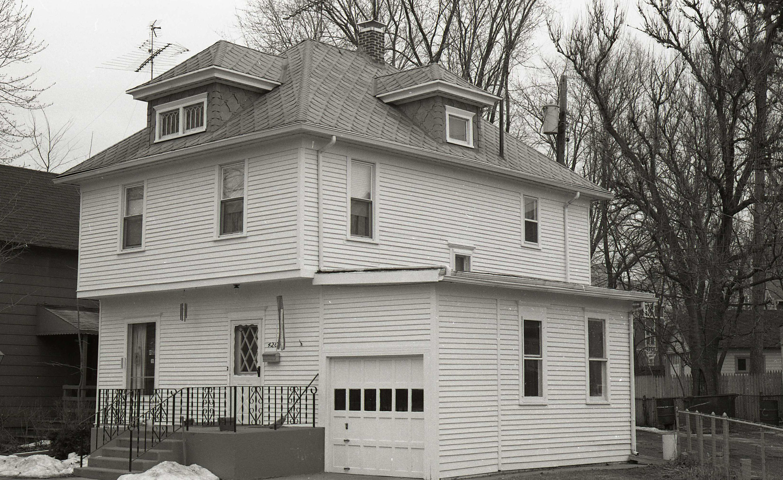 426 Lamonte Terrace